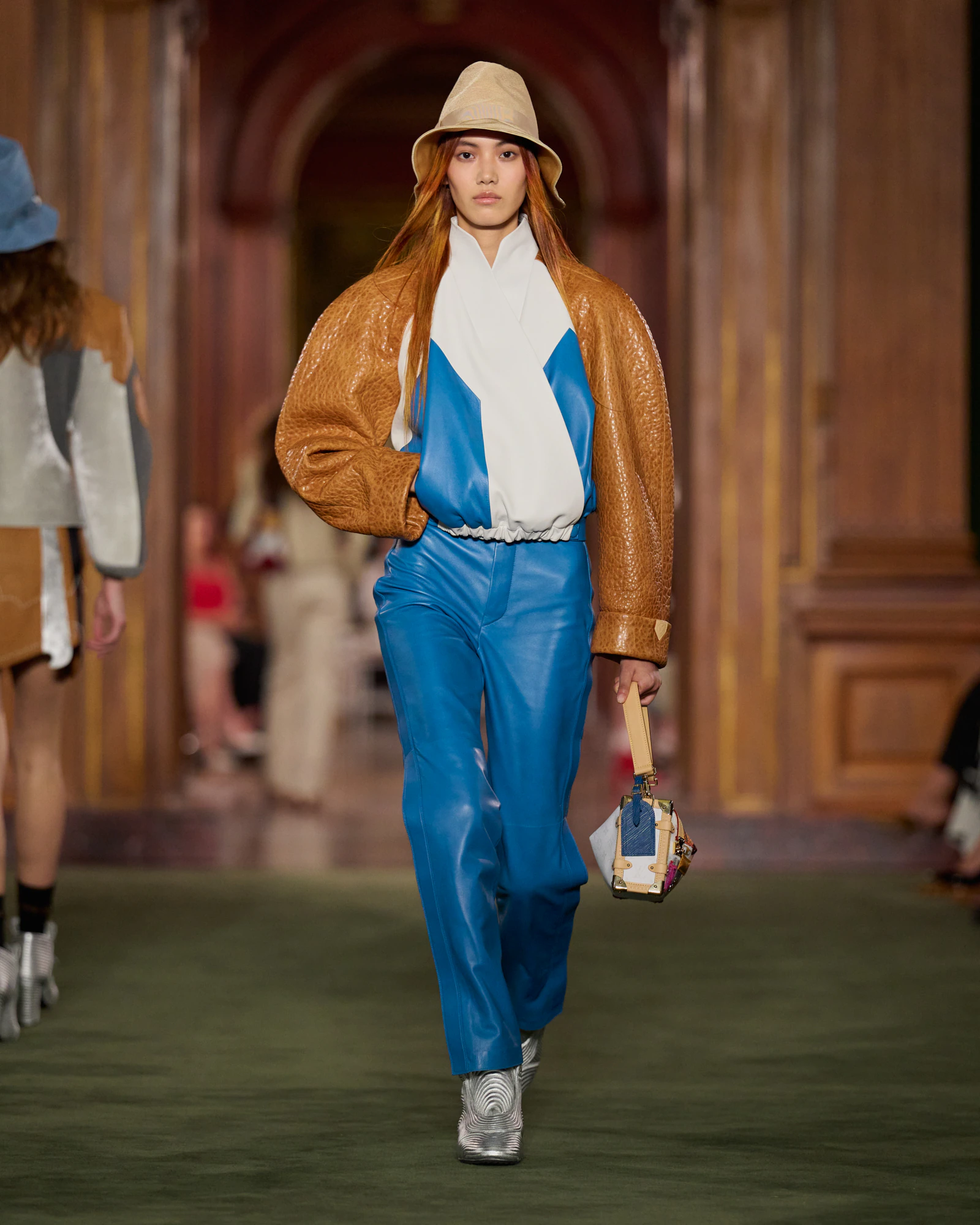 Louis Vuitton 2027 look 14