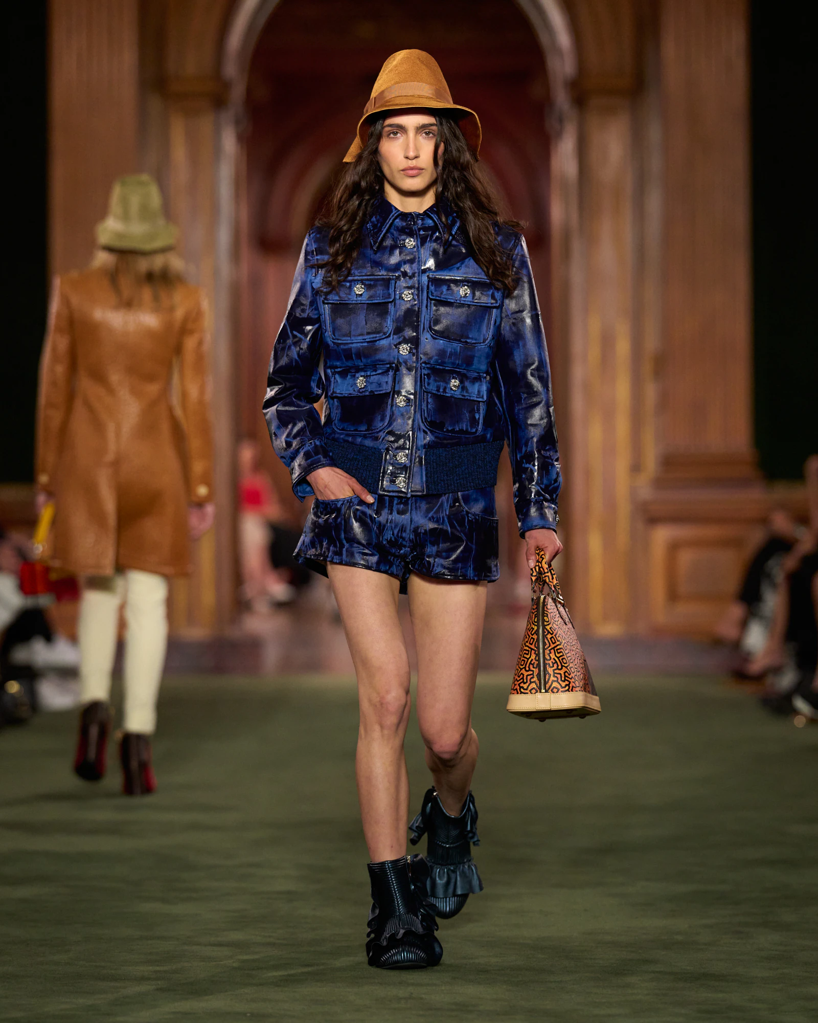 Louis Vuitton 2027 look 15